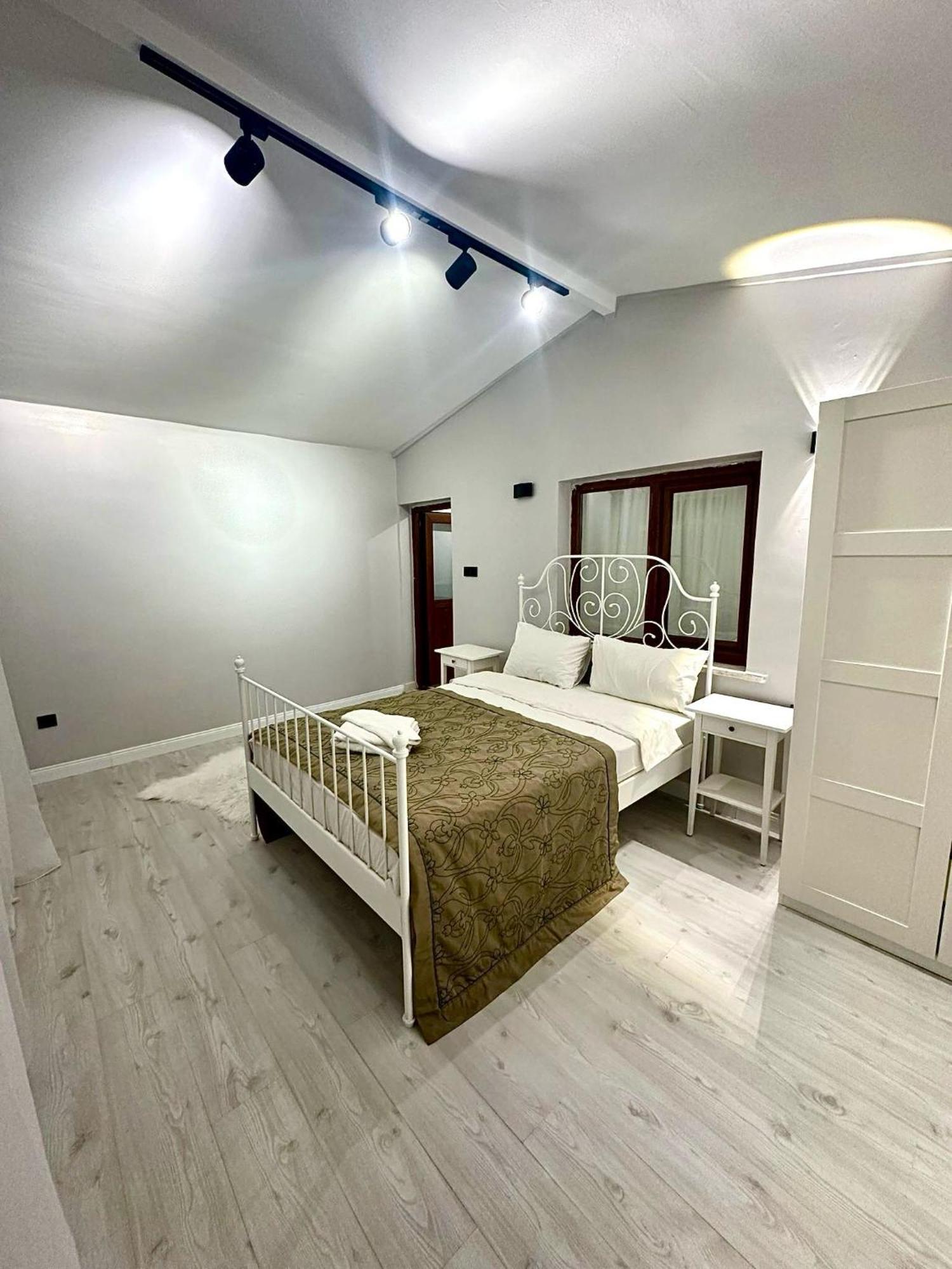Ortakoey Tiny One Hotel Istanbul Exterior foto